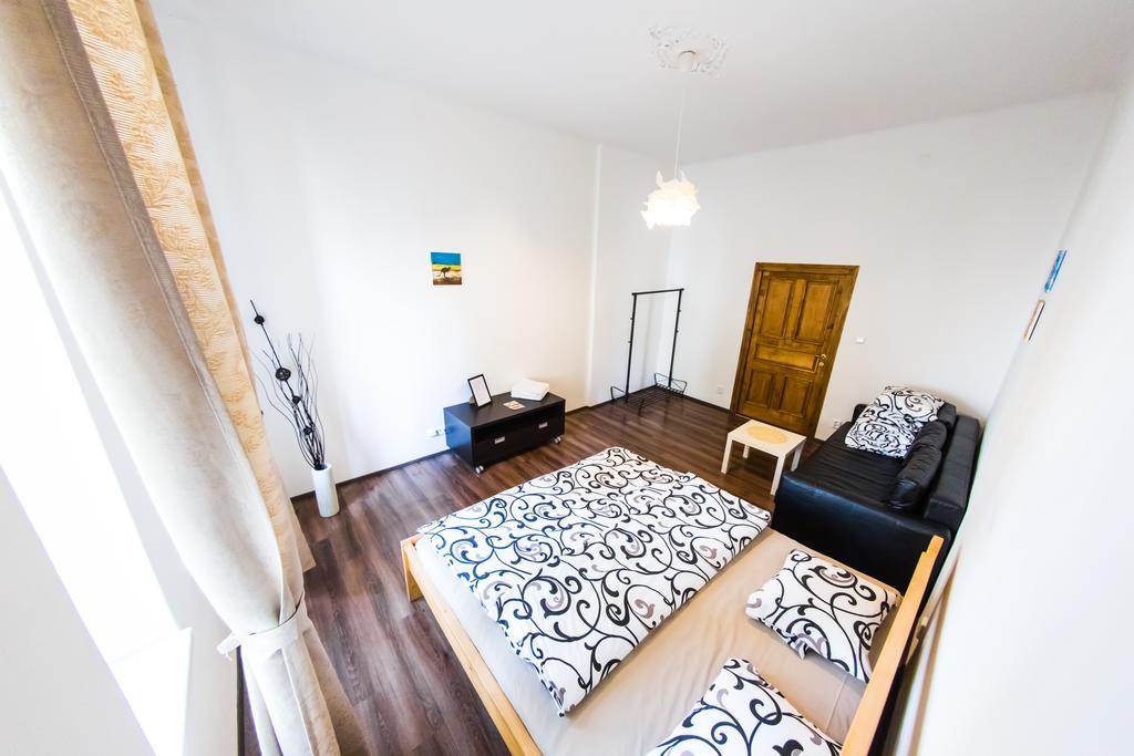 Freedom Rooms & Apartments Praga Zewnętrze zdjęcie
