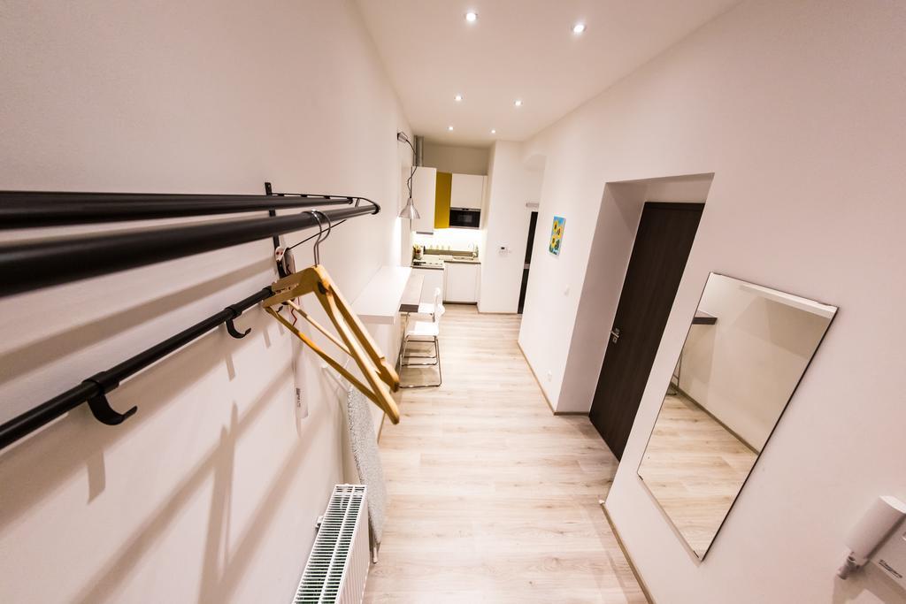 Freedom Rooms & Apartments Praga Zewnętrze zdjęcie