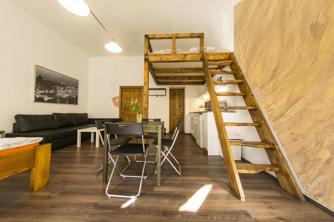 Freedom Rooms & Apartments Praga Zewnętrze zdjęcie