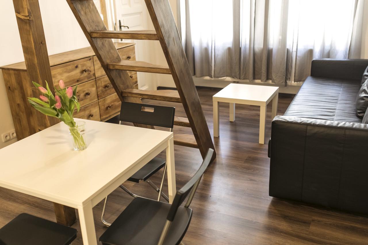 Freedom Rooms & Apartments Praga Zewnętrze zdjęcie
