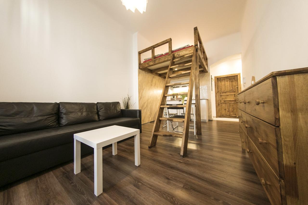 Freedom Rooms & Apartments Praga Zewnętrze zdjęcie
