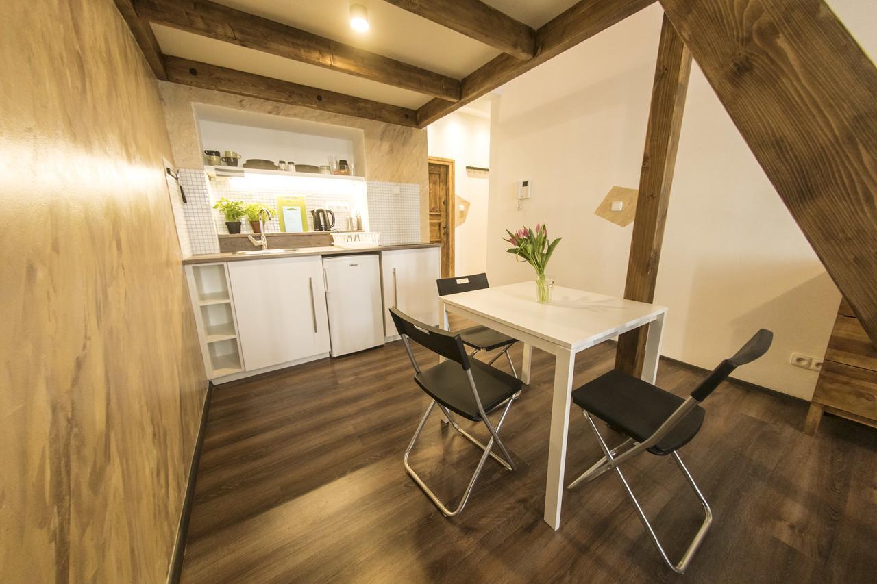 Freedom Rooms & Apartments Praga Zewnętrze zdjęcie