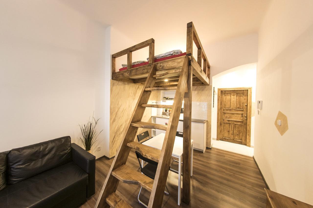 Freedom Rooms & Apartments Praga Zewnętrze zdjęcie