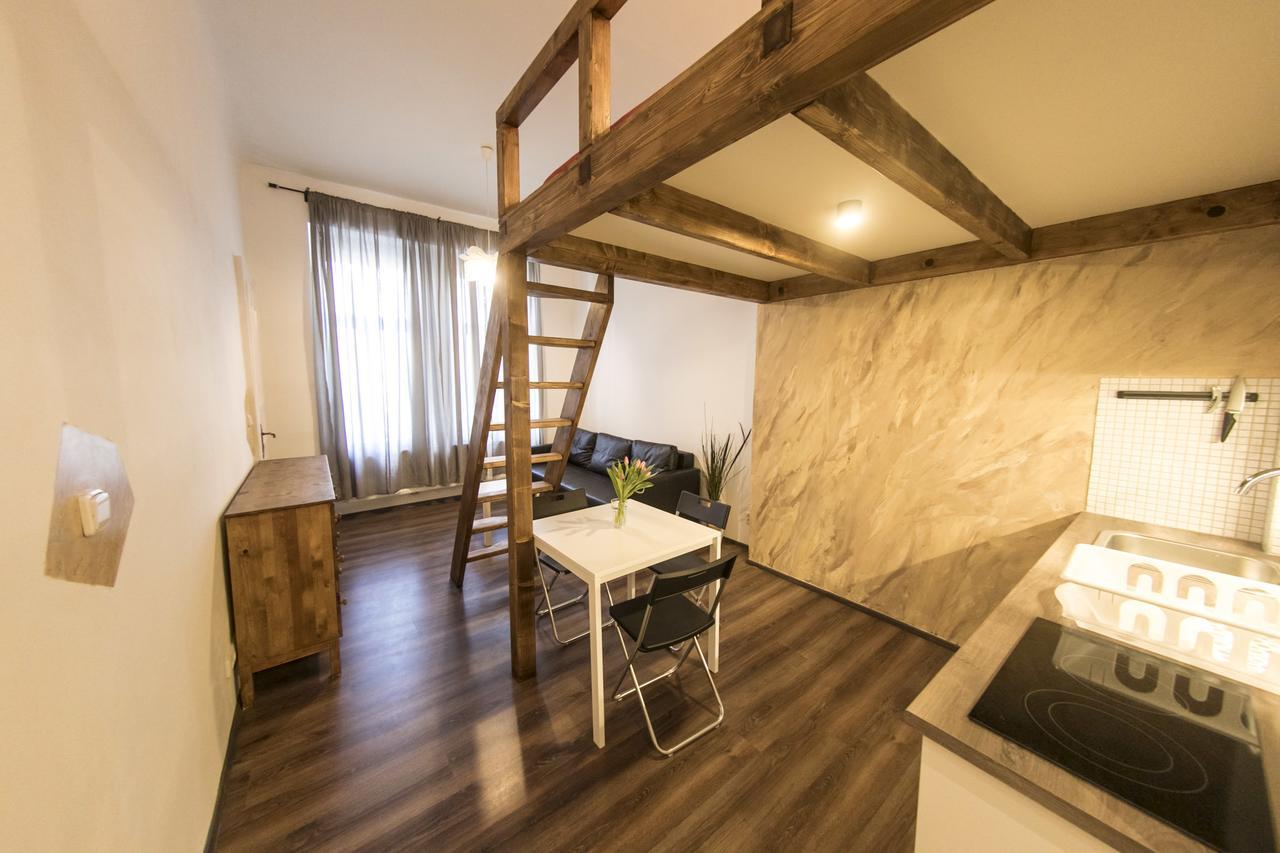 Freedom Rooms & Apartments Praga Zewnętrze zdjęcie