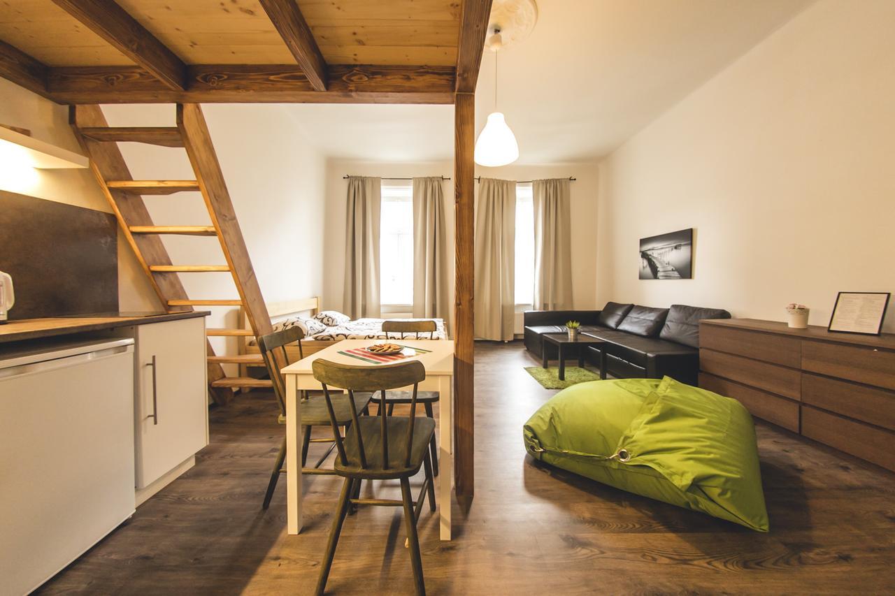 Freedom Rooms & Apartments Praga Zewnętrze zdjęcie